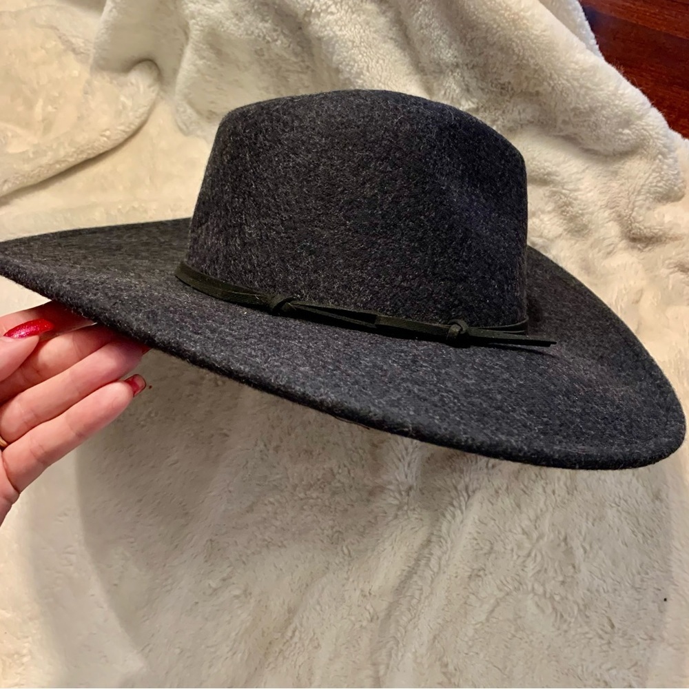 Universal Thread Dark Gray Felt Hat - image 2